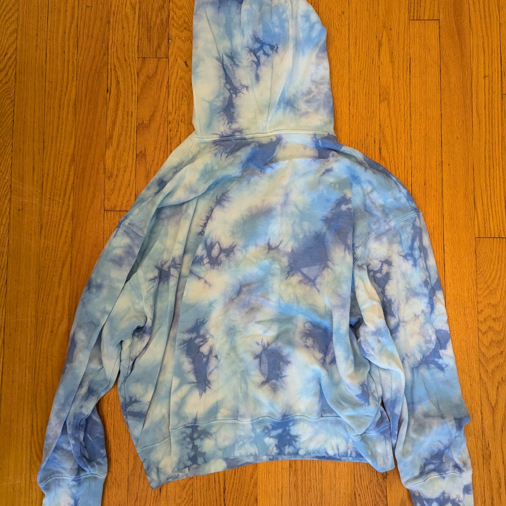 PINK Victoria's Secret Light Blue Hoodie - Picture 3 of 3